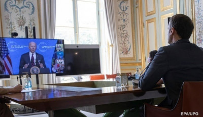 Байден и Макрон обсудили ситуацию вокруг Украины