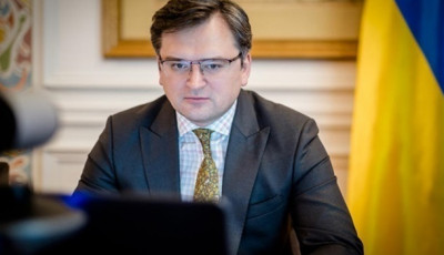 ЕС даст четкий сигнал Путину, предоставив Украине статус кандидата на вступление - Кулеба