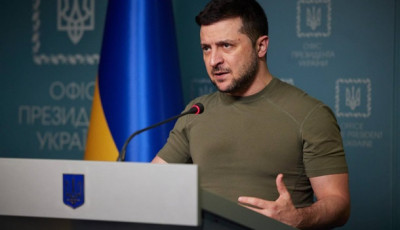 Зеленский призвал мир дать украинцам оружие