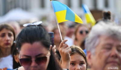 Моравецький: У Польщі працює понад мільйон українців