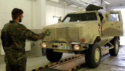 Невідомі намагалися шпигувати за тренуванням українських військових у Німеччині