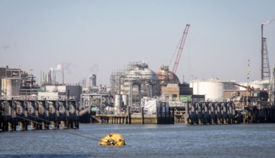 рф втратила 90% свого ключового європейського ринку нафти ще до ембарго — Bloomberg