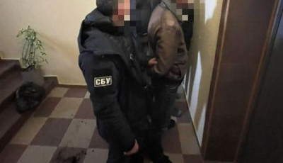 На Київщині викрито організатора міжнародного каналу постачання сировини для виготовлення кокаїну