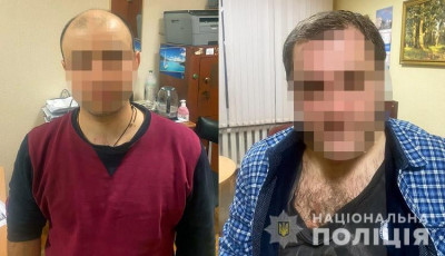 Столичні правоохоронці затримали двох іноземців за вчинення хуліганських дій