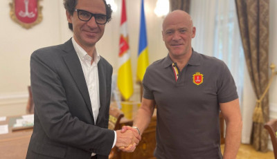 Мер Одеси провів зустріч із представниками ООН у справах біженців
