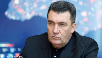Данилов: Украина готова противостоять агрессору при любом развитии событий