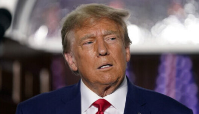 Bloomberg: Трамп не штовхатиме Україну до передчасних переговорів з РФ