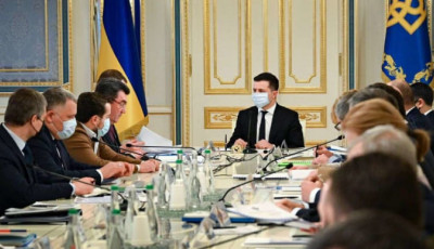 Зеленський анонсував нові санкції проти контрабандистів та законопроєкт про олігархів