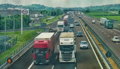 Украина отменила пошлину на импорт автомобилей из Беларуси