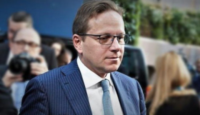 Єврокомісар: вихід Республіки Сербської зі складу БіГ підірве європейську перспективу країни