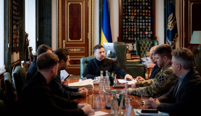 Зеленський зустрівся з українською делегацією після переговорів в ОАЕ 