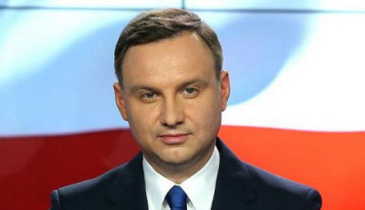 Президент Польщі підписав зміни до закону про допомогу українським біженцям