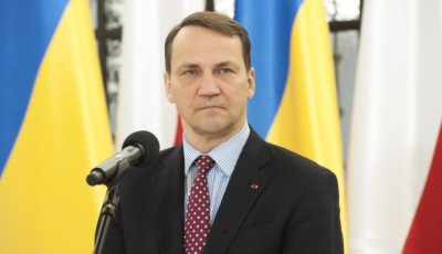 Диверсія на залізниці Польщі супроводжується «цунамі дезінформації» - Сікорський