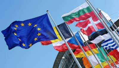 Євросоюз планує виділити Україні до €40 мільярдів допомоги до кінця року - FT