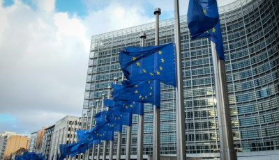 У ЄС схвалюють дотримання Туреччиною санкцій проти Росії, але стурбовані «схемами» з Казахстаном