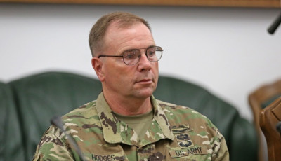 Країни східного флангу НАТО могли б збивати російські ракети, що заходять у їхній простір - Годжес