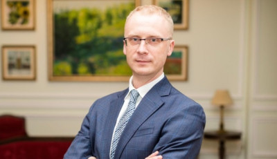«Намагання сподобатись путіну»: у МЗС відреагували на заяву італійського сенатора про Україну