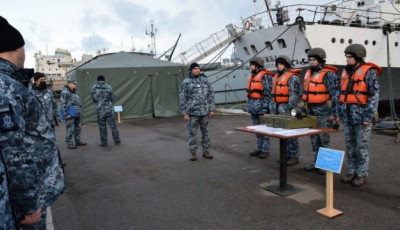 Українські моряки провели протидиверсійні навчання