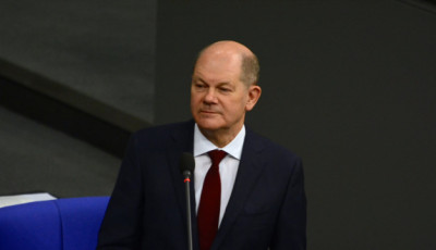 Шольц здійснить візит до Молдови