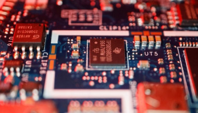 Китай попри обмеження купує в нідерландської ASML обладнання для виробництва чипів - Reuters