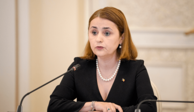 Глава МЗС Румунії засудила удари РФ по українських зерносховищах