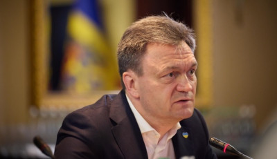 Прем'єр Молдови заявив про кібератаки на ЦВК та виборчі системи за кордоном