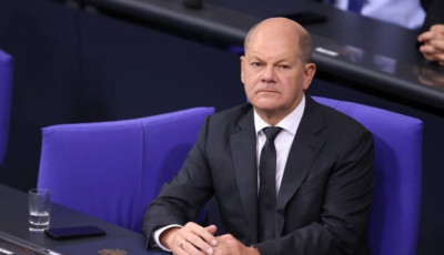 Шольц закликав Росію якомога швидше завершити війну