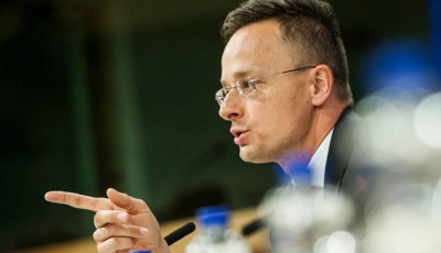 Сійярто звинуватив Єврокомісію у навмисному перешкоджанні енергопостачанню Угорщини