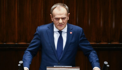 Туск анонсував стратегію для боротьби з нелегальною міграцією