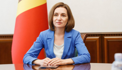 Санду засудила атаку РФ по Україні та закликала посилити українську ППО