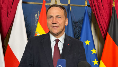 Сікорський назвав ще одну причину, чому Польща не відправить миротворців в Україну
