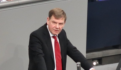 Вадефуль: нейтралітет не захищає країни від російських гібридних атак