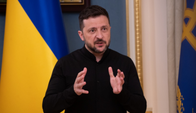 Зеленський заявив, що обговорить з Трампом найближчим часом постачання зброї зі США