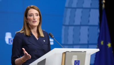 Мецола: Фінансування України - ситуація без альтернатив, рішення потрібне вже сьогодні