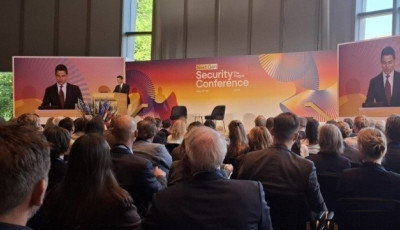 Прем’єр Нідерландів: Війна Росії проти України почалася з окупації Криму та збиття MH1727