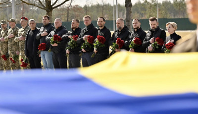 Микола Калашник: Вшанували пам’ять 11 невідомих Захисників і Захисниць України на Національному військовому меморіальному кладовищі