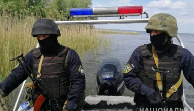 Задержаны экс-правоохранитель и организованная им группа, которые незаконно ловили рыбу на Кременчугском водохранилище