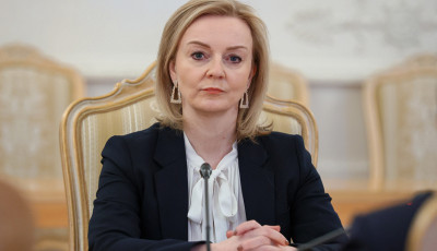 Глава МИД Британии призвала депутатов не увольнять Джонсона, сославшись на поддержку Украины