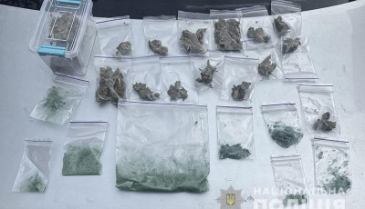 Правоохоронці продовжують документувати наркозлочини у столиці
