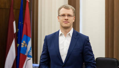 Мер другого найбільшого міста Латвії назвав Крим російським та ухилявся називати РФ агресором
