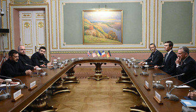 Bloomberg: серйозні переговори Росії з Україною навряд чи розпочнуться до 2027 року