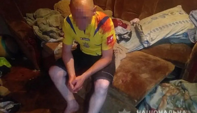 У Києві помер 6-річний хлопчик, якого п’яний хрещений жорстоко побив і викинув з вікна