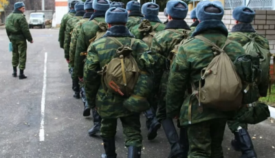 Россия тайно мобилизует мужчин в Крыму, чтобы отправлять их на войну против украинских военных