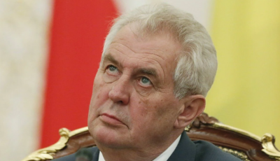 Президент Чехії вважає, що країна має видавати візи росіянам, які біжать від мобілізації