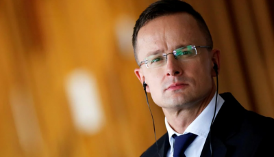 Глава МЗС Угорщини Сійярто приїхав у Москву домовлятися про газ і нафту