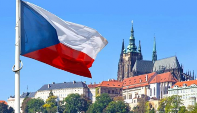 Чехія з 25 жовтня не пускає росіян за туристичними й студентськими візами