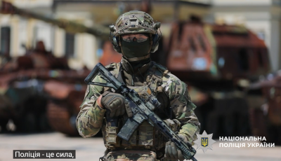 Поліція - це тисячі людей різних підрозділів та служб. Але одна команда. Одна присяга. Одна мета