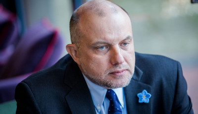 Глава Минобороны Эстонии: войну нужно закончить не дипломатией, а выбить россиян из Украины
