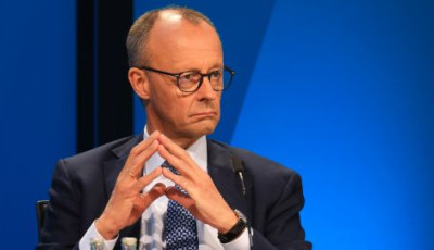 Німеччина хоче швидко розблокувати €90 млрд для України після поразки Орбана