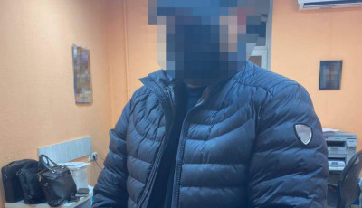 У «Борисполі» затримали чоловіка, який викрав людину і забрав у неї $2,5 млн криптовалюти — прокуратура